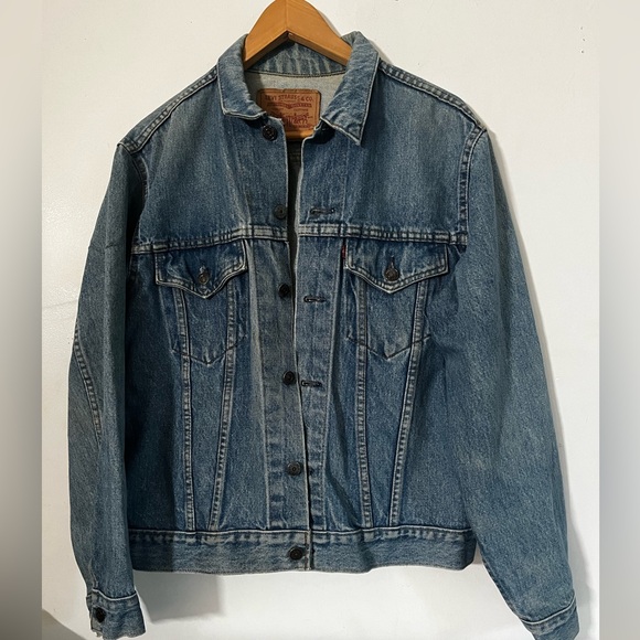Levi’s denim jeans jacket with snake detail size bust 20” no size - Picture 2 of 10